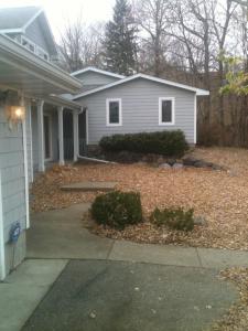 602661_293695227408718_355174845_n